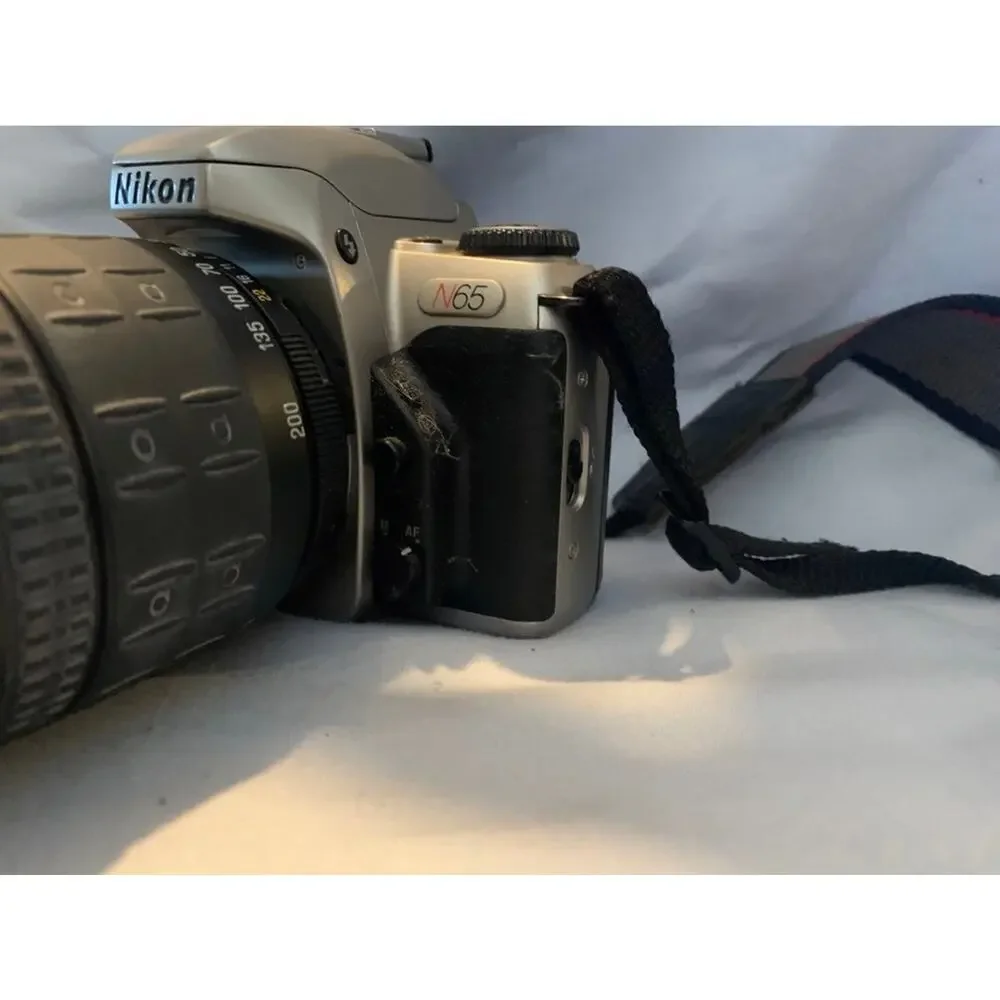 Nikon N65
